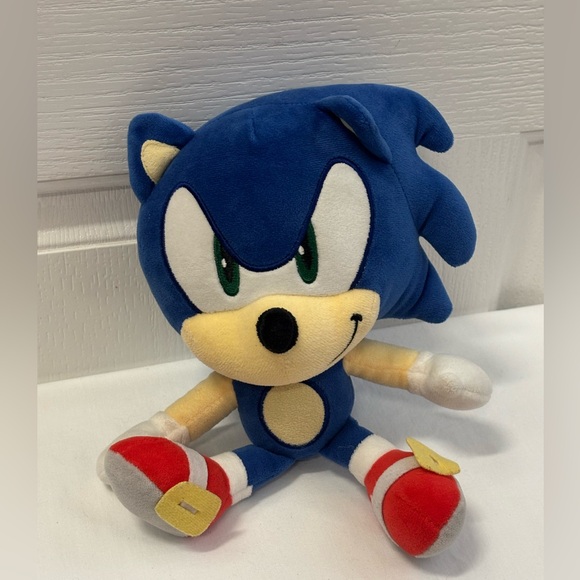 Sega Sonic 9” Hedgehog Plush Toy - Picture 1 of 8